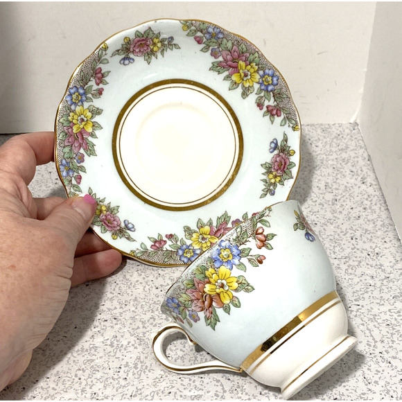 Colclough England Bone China Footed Tea Cup & Saucer Set Pale Blue & Floral - Picture 6 of 9